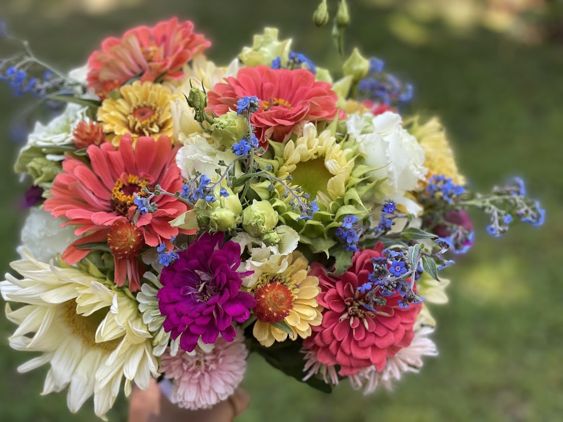 2025 Summer Rounded Arrangement Floral Design Class Friday, August 15th